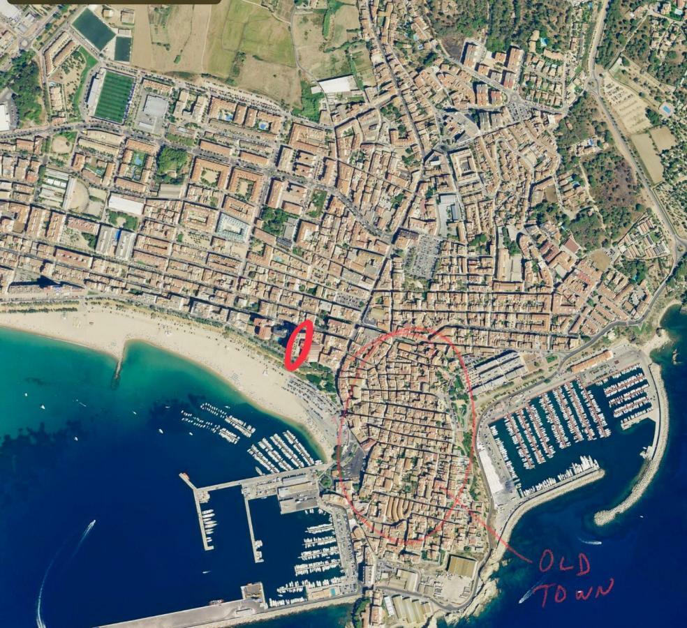 Seafront Apartment In Palamós Zewnętrze zdjęcie