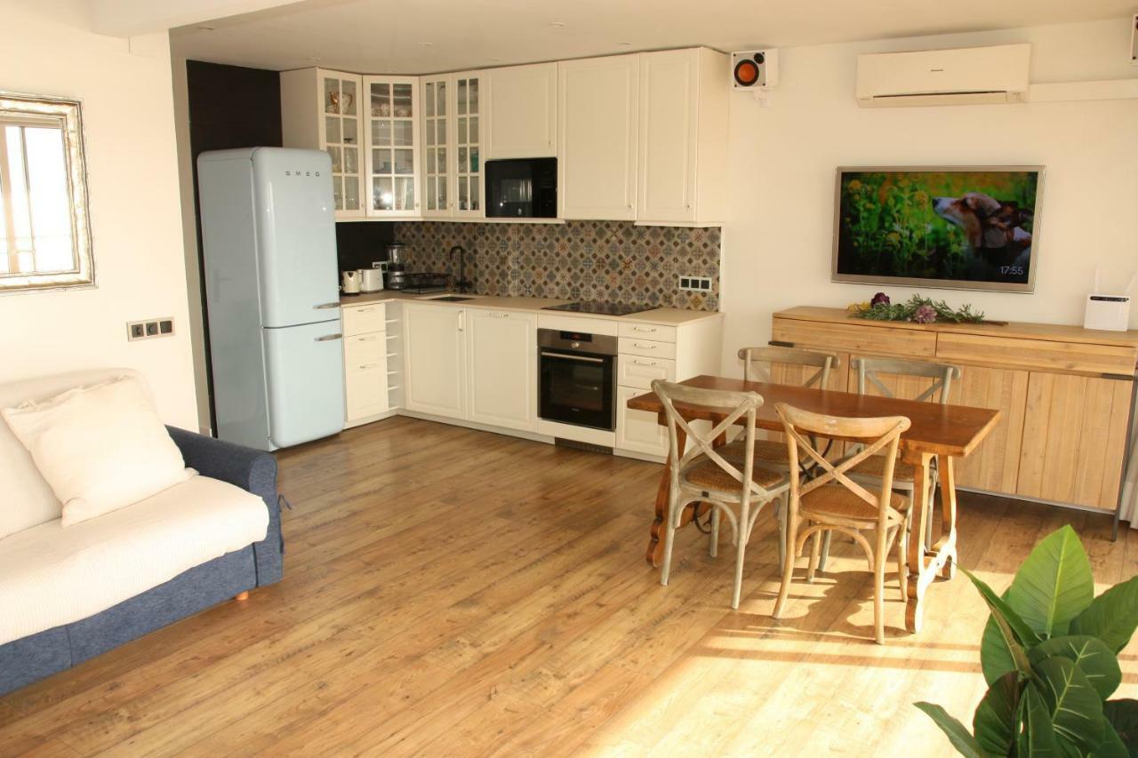 Seafront Apartment In Palamós Zewnętrze zdjęcie