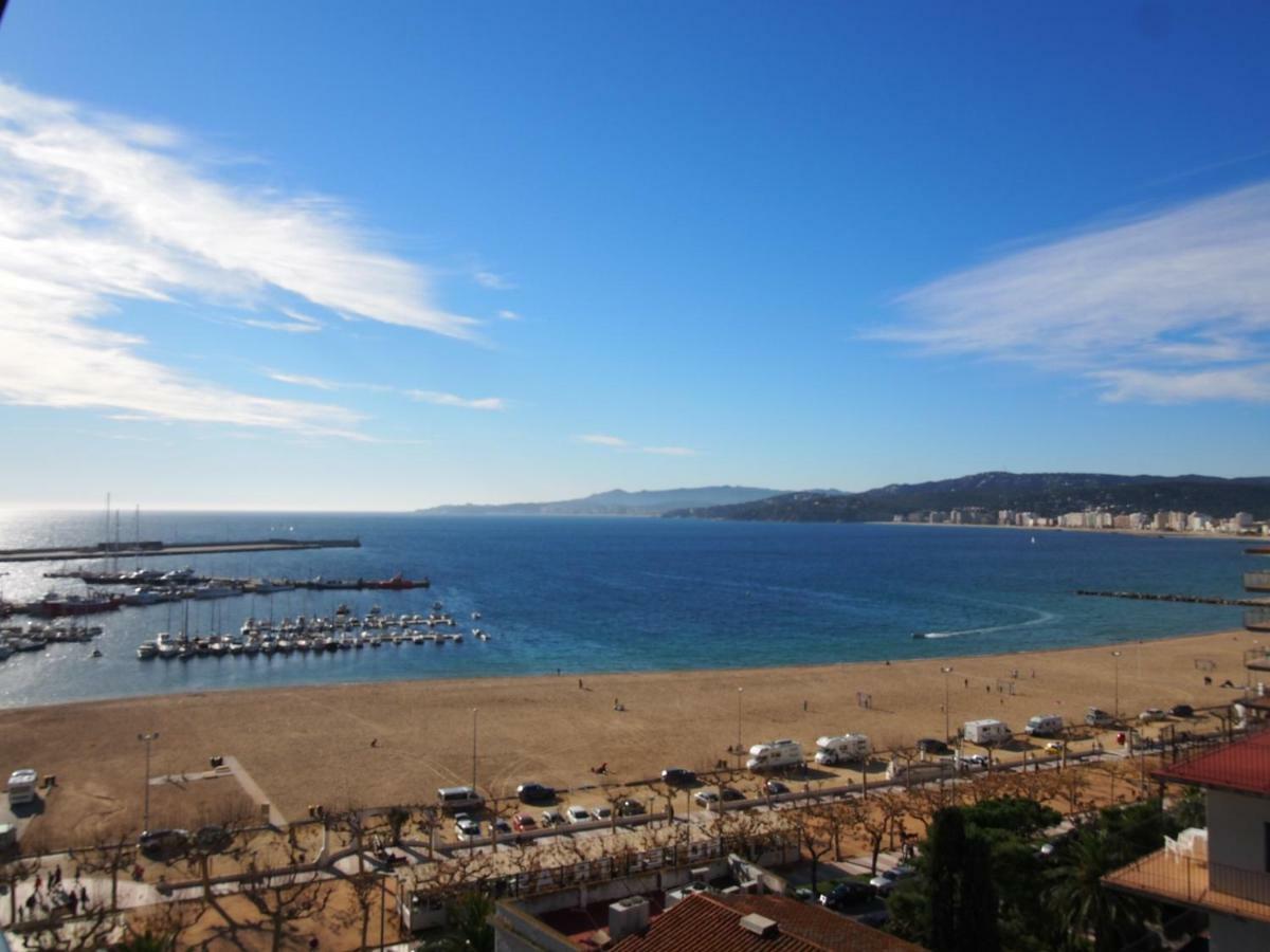 Seafront Apartment In Palamós Zewnętrze zdjęcie